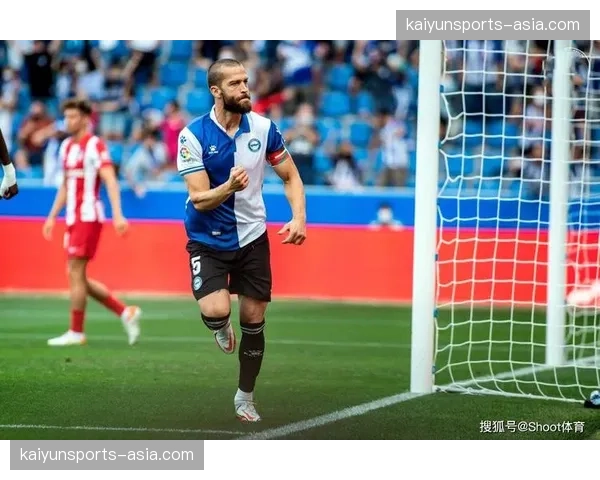 毕尔巴鄂竞技公布赛前训练视频，重点演练由守转攻瞬间的集体前插跑动